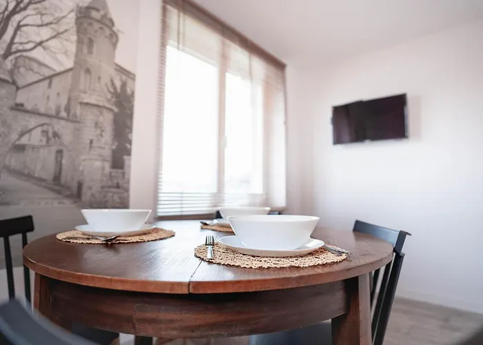 Z Widokiem Na Zamek *